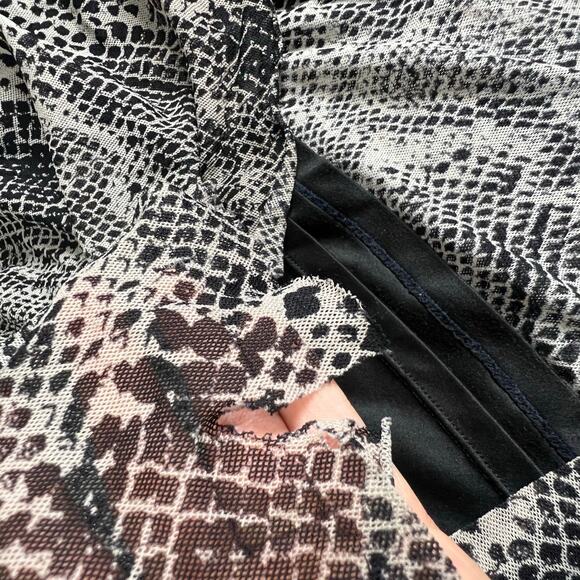 EXPRESS Snakeskin Maxi Dress Strappy Sleeveless Animal Print Black White Size XS - Picture 10 of 11